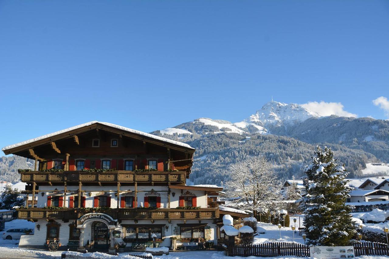 Kaiserhotel Neuwirt Oberndorf in Tirol Exterior photo